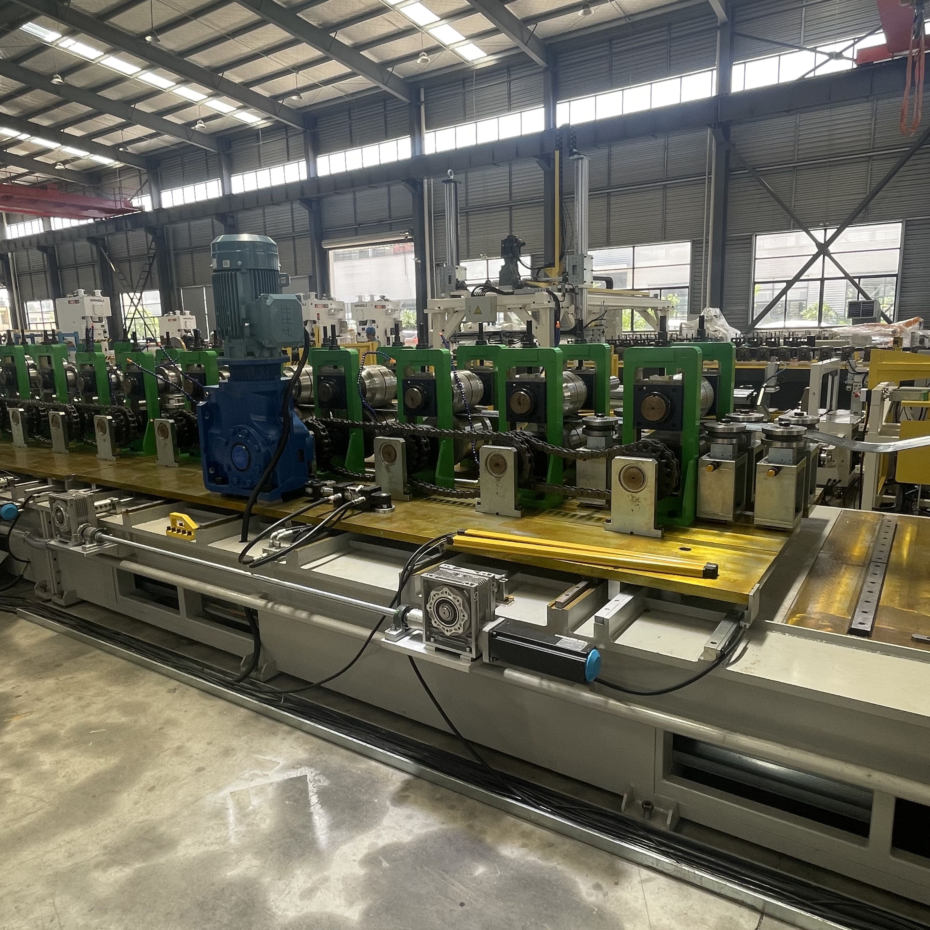 The Z Purlin Roll Forming Machine: Specs, Speed and Buying Guide | Sihua
