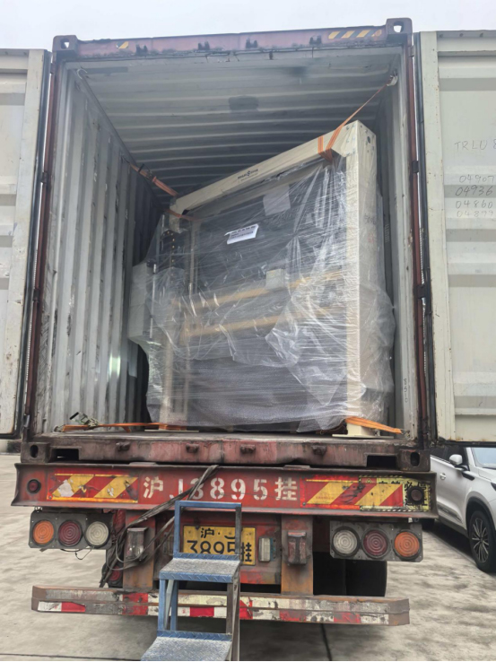 Six containers were shipped to Knauf. Sihua